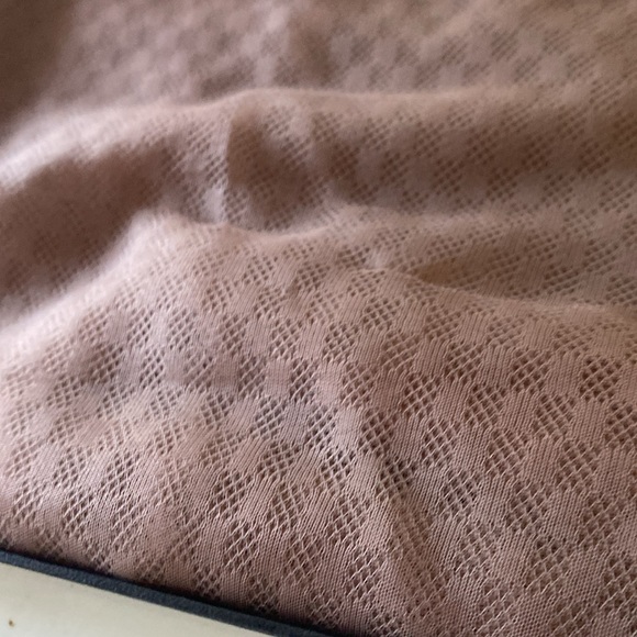 Vintage Bur-Mil Cameo Sheer Textured Thigh High Stocking’s Hosiery - Picture 10 of 13